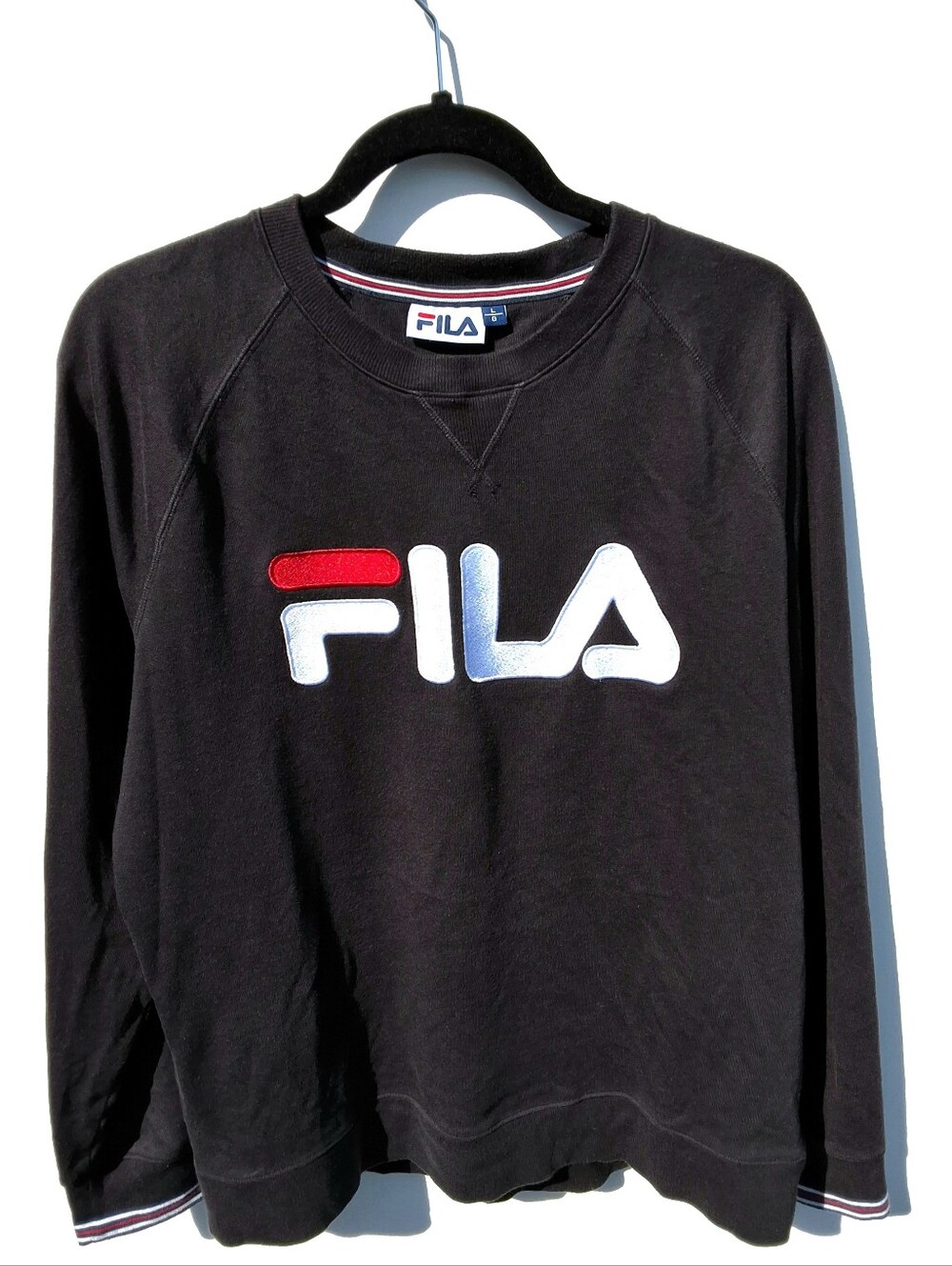 Vintage Fila Embroidered Logo Crewneck Sweatshirt - Black (Size L)